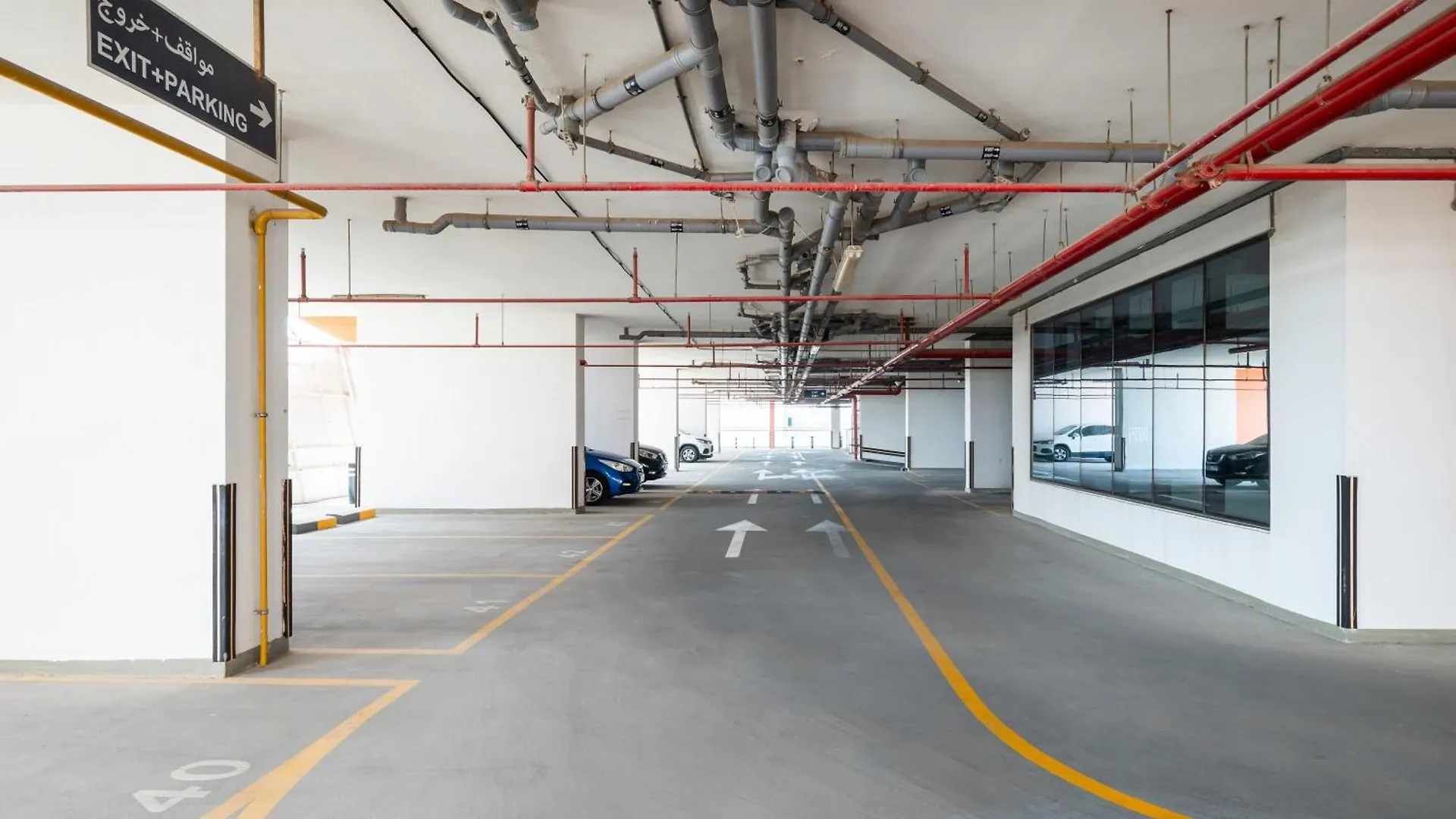 Trendy Studio Apartment In Binghatti Crystals Dubai